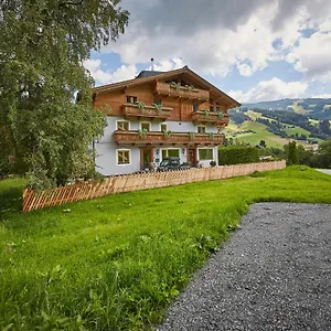 Sportpension Enzian 3*, Saalbach-Hinterglemm Austria