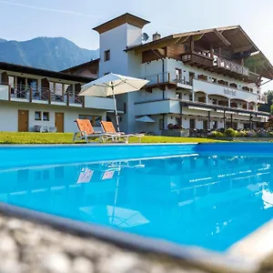 3* Hotel Huberhof