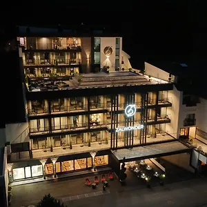 Zalwonder Hotel