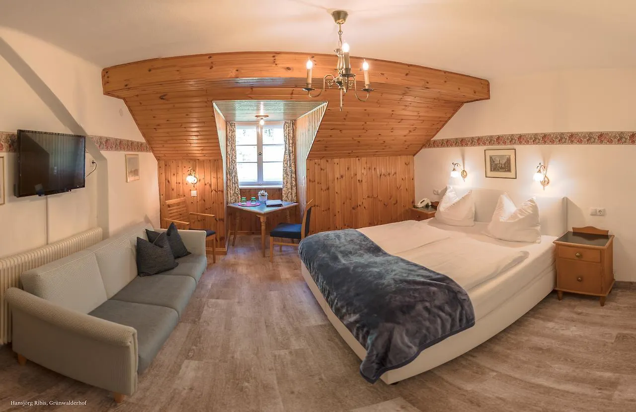Hotel Restaurant Gruenwalderhof Patsch 3*,  Austria